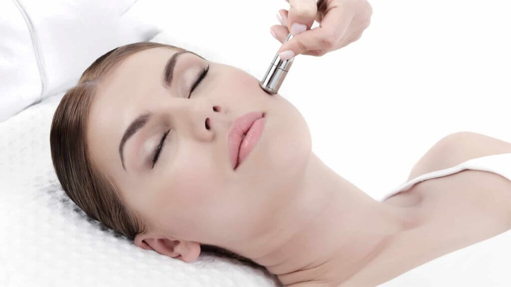 Does microdermabrasion stimulate collagen