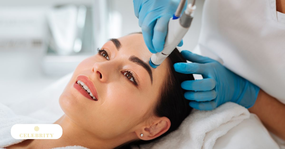 Close-up of a HydraFacial treatment being performed to deeply cleanse, exfoliate, and hydrate the skin at a medical aesthetics clinic.