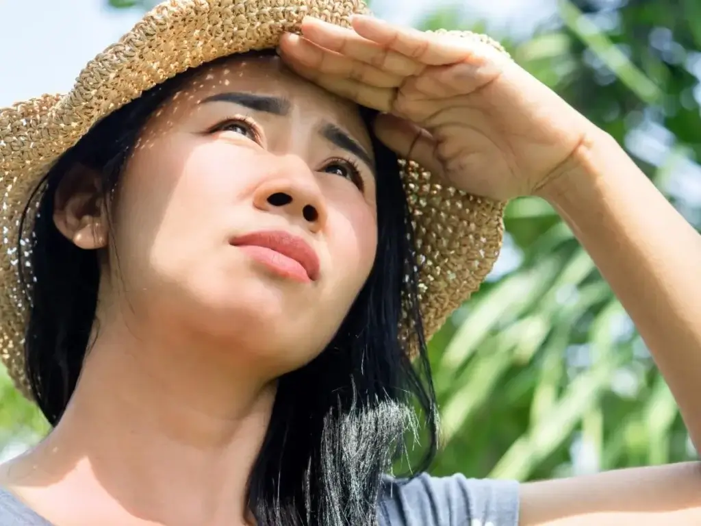 What causes large pores?