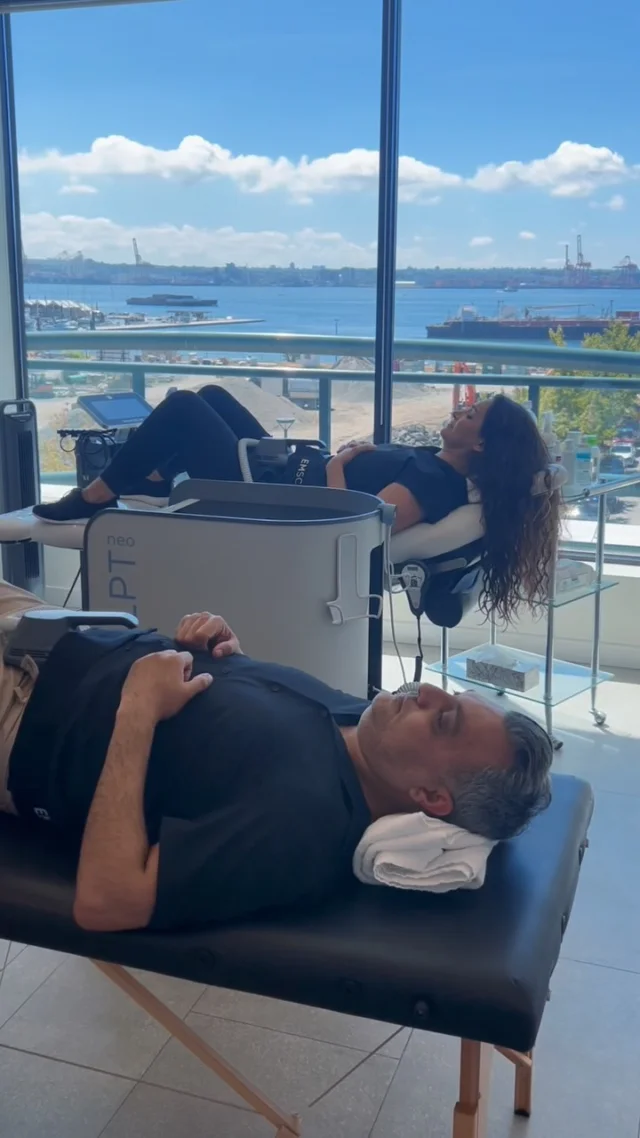 Emsculpt Neo 💪Interested in free / no obligation consultation? Pls Contact us now👇💻 website: https://celebritylasercare.ca
📞 call: 604-912-0220
💌Email: info@celebritylasercare.com
📍 Location: North Vancouver.
.
.
#northvancouver #medispa #mycelebrity #skingoal #vancouvermedispa #vancouveraesthetics #celebritylaser ⁠⁠ #medicalaesthetics #vancouveraesthetics ⁠⁠#timetoglow #skincare #skintreatment#emsculptneo® #absworkout